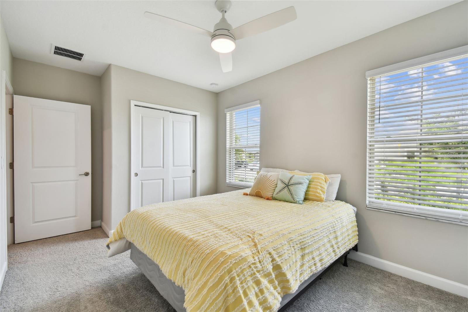 10282 ECHO DOCK LOOP