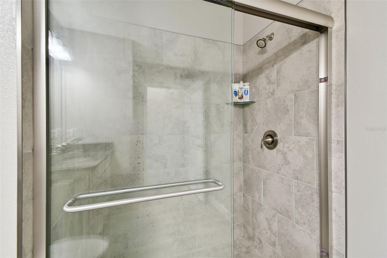 10282 ECHO DOCK LOOP