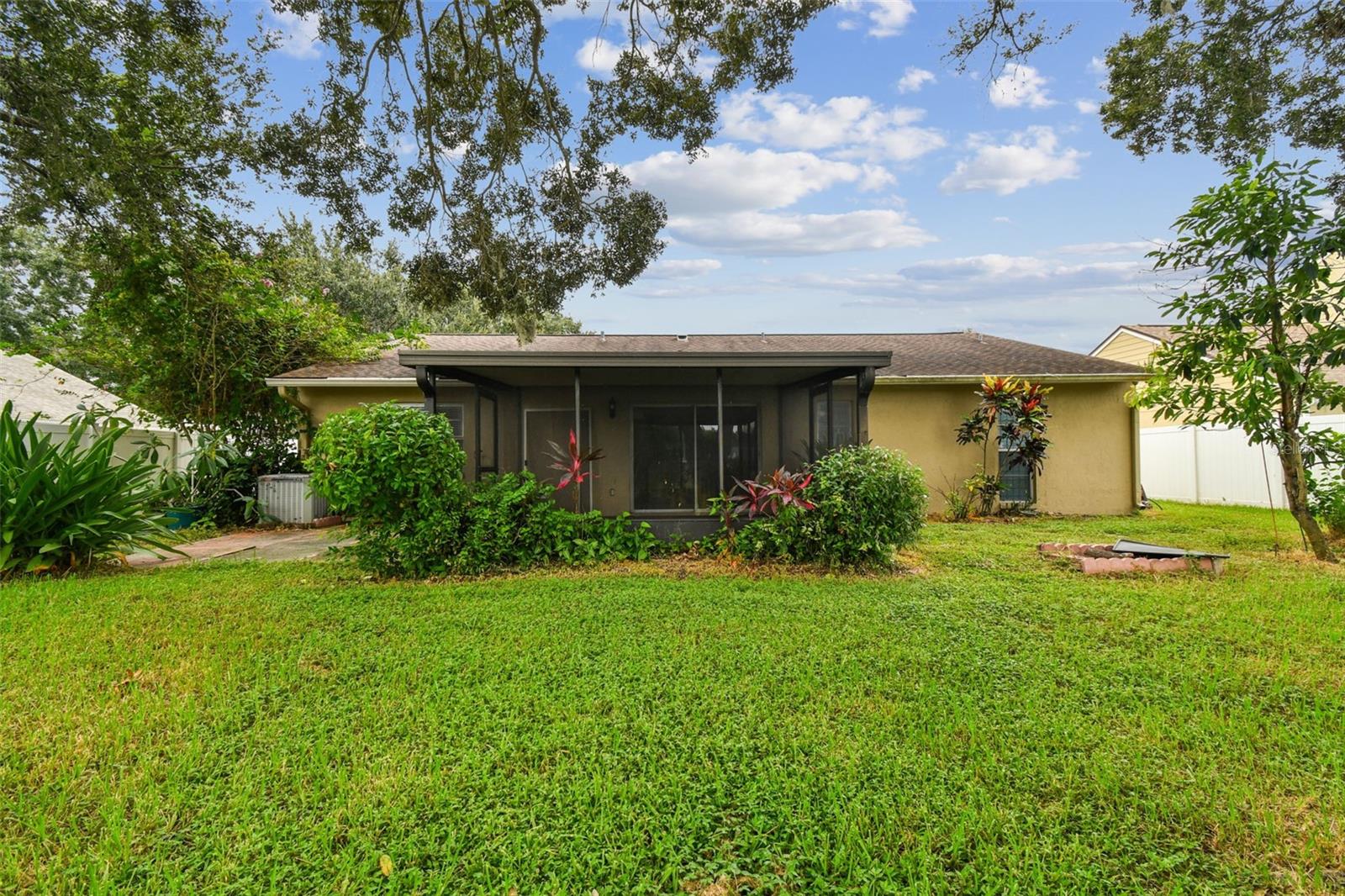 16214 PEBBLEBROOK DR