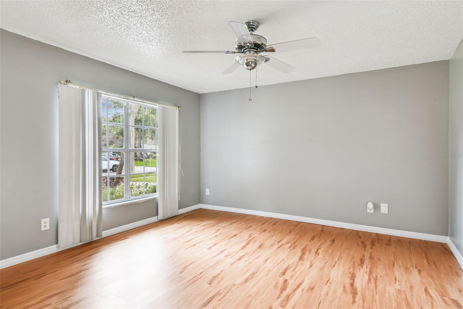 16214 PEBBLEBROOK DR