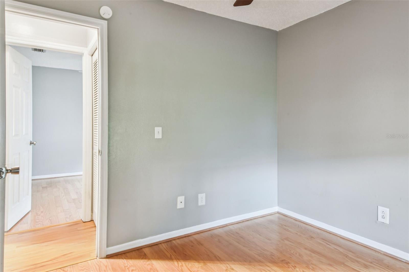 16214 PEBBLEBROOK DR