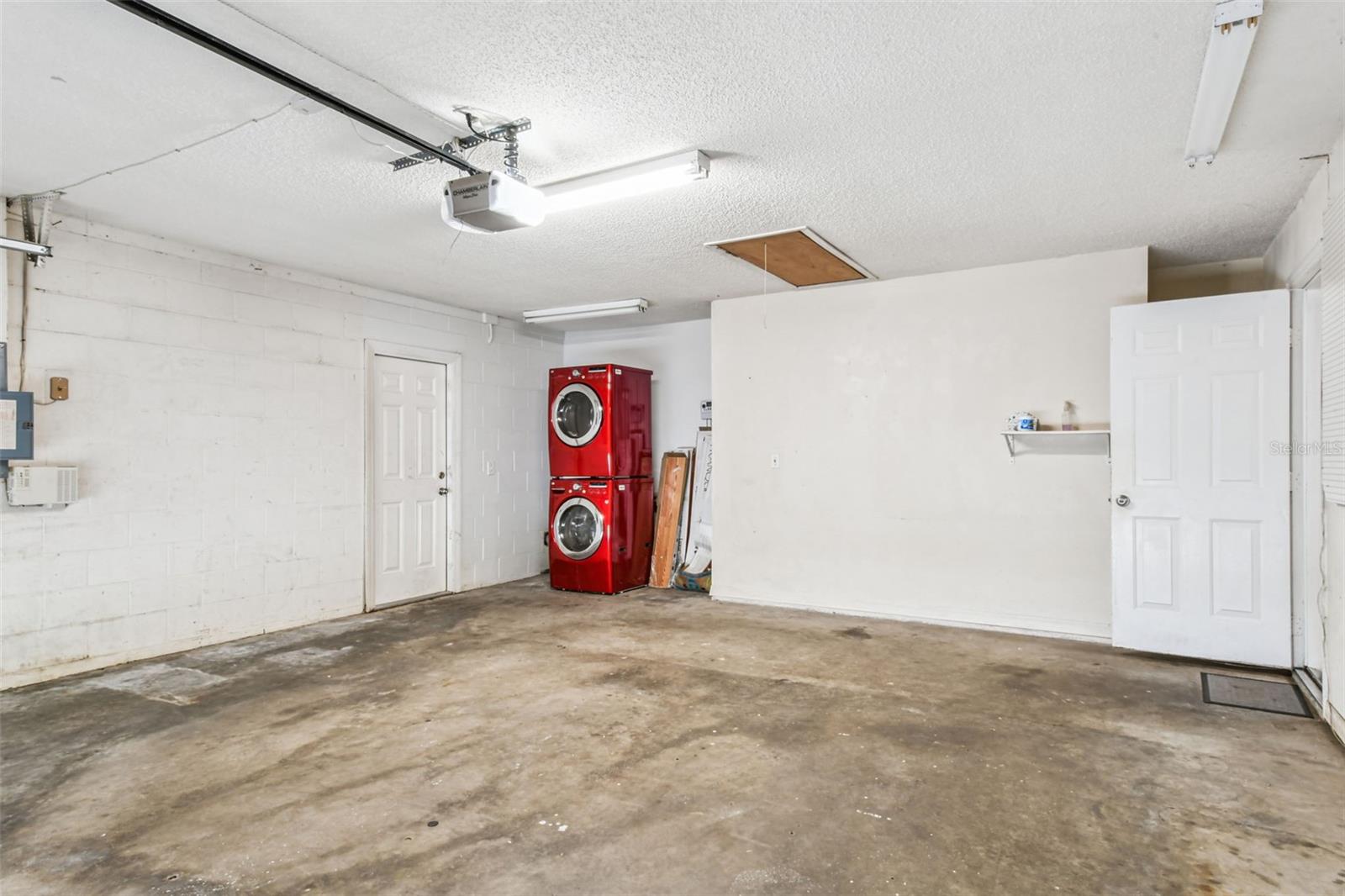 16214 PEBBLEBROOK DR