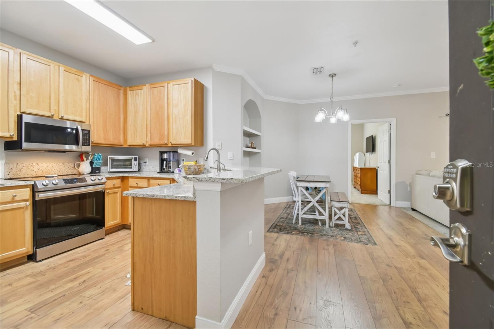 10209 COURTNEY PALMS BLVD #101