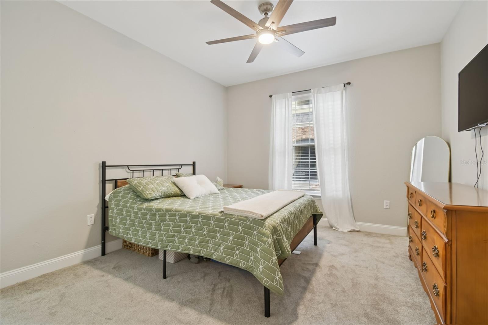 10209 COURTNEY PALMS BLVD #101