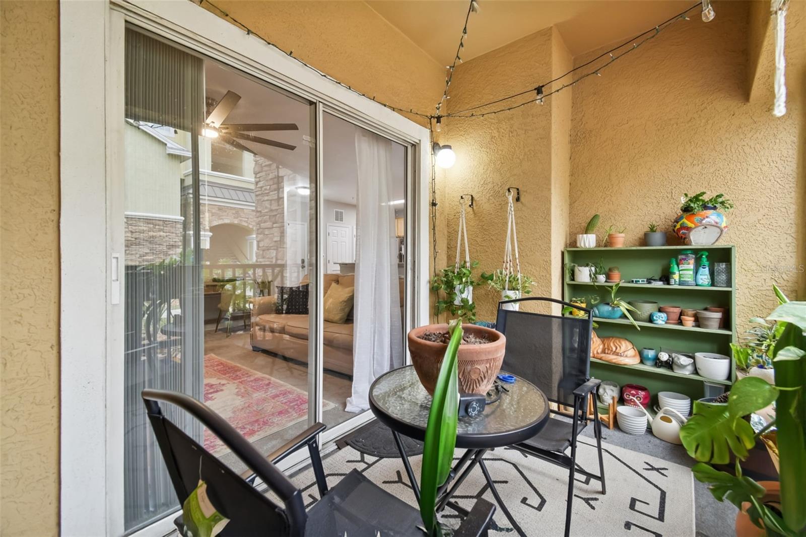 10209 COURTNEY PALMS BLVD #101