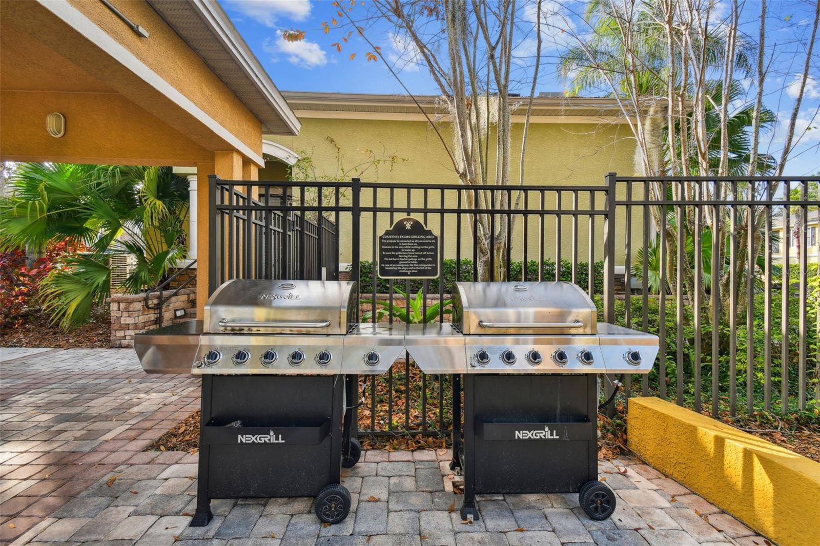 10209 COURTNEY PALMS BLVD #101