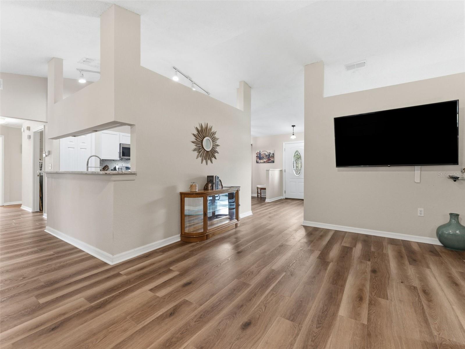 2273 GARDEN CHASE DR