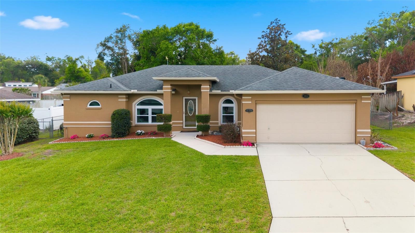 2273 GARDEN CHASE DR