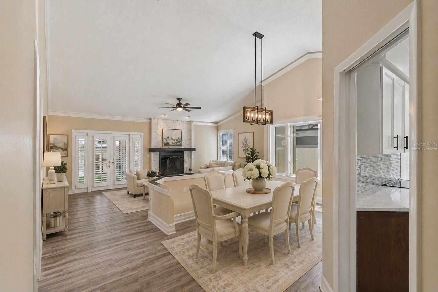 14675 VILLAGE GLEN CIR
