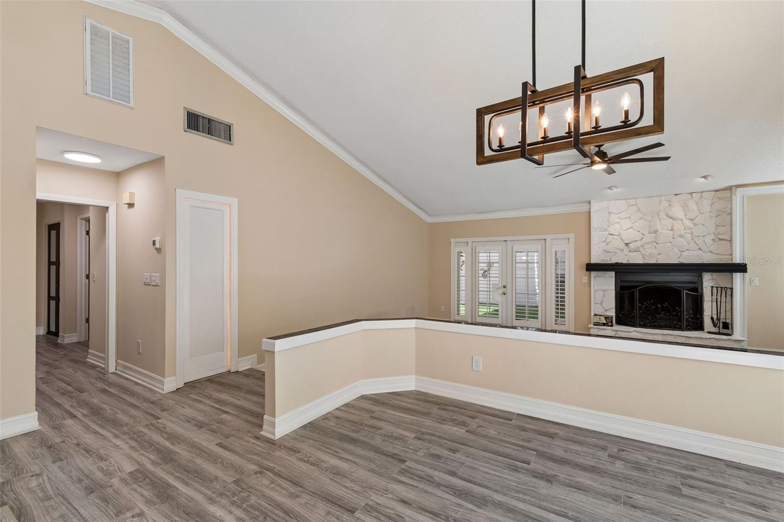 14675 VILLAGE GLEN CIR
