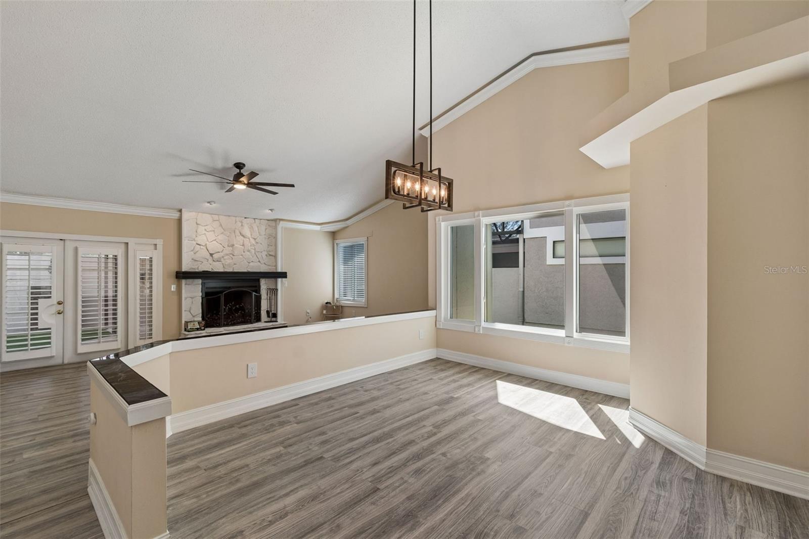 14675 VILLAGE GLEN CIR