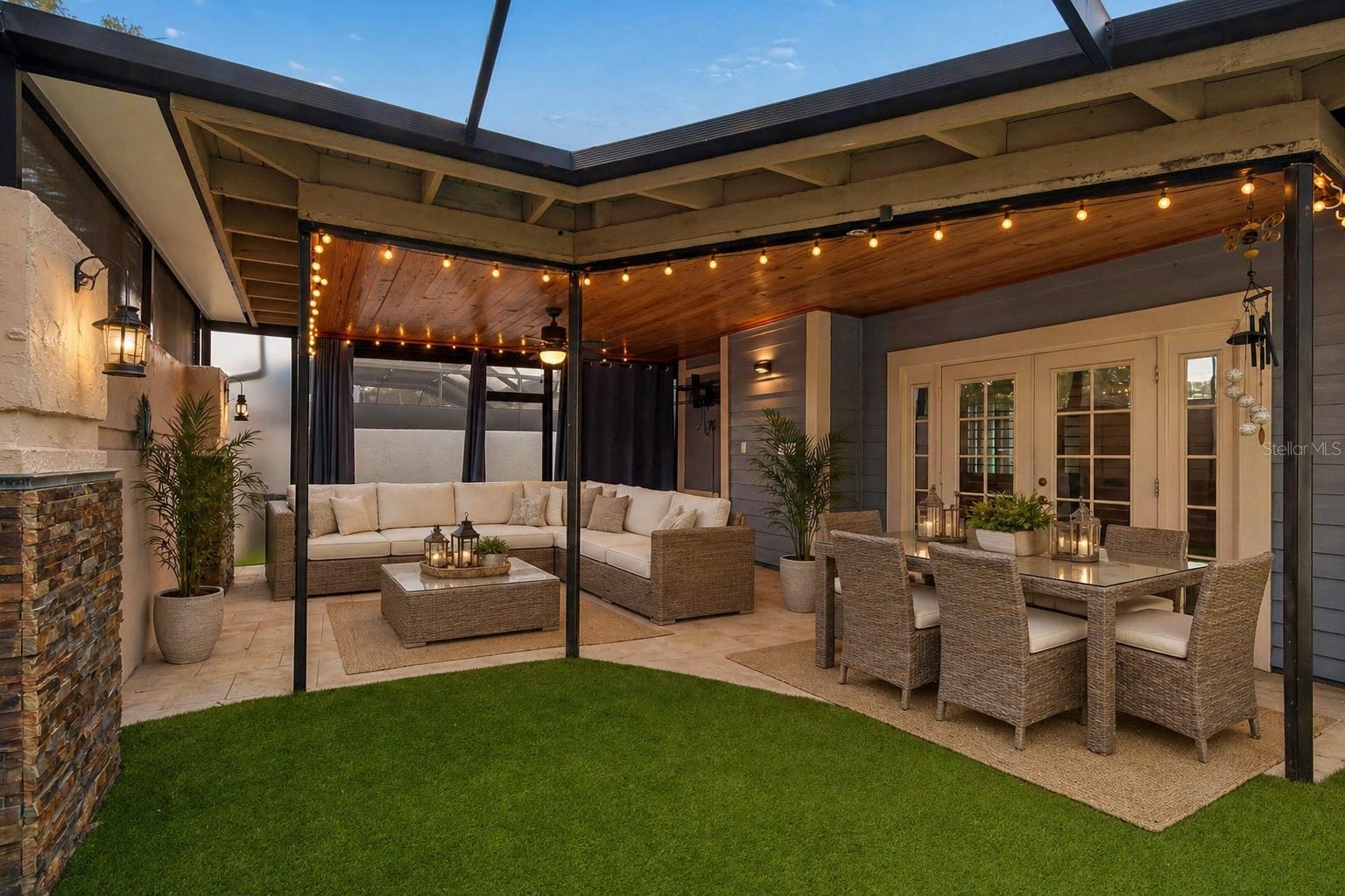 14675 VILLAGE GLEN CIR