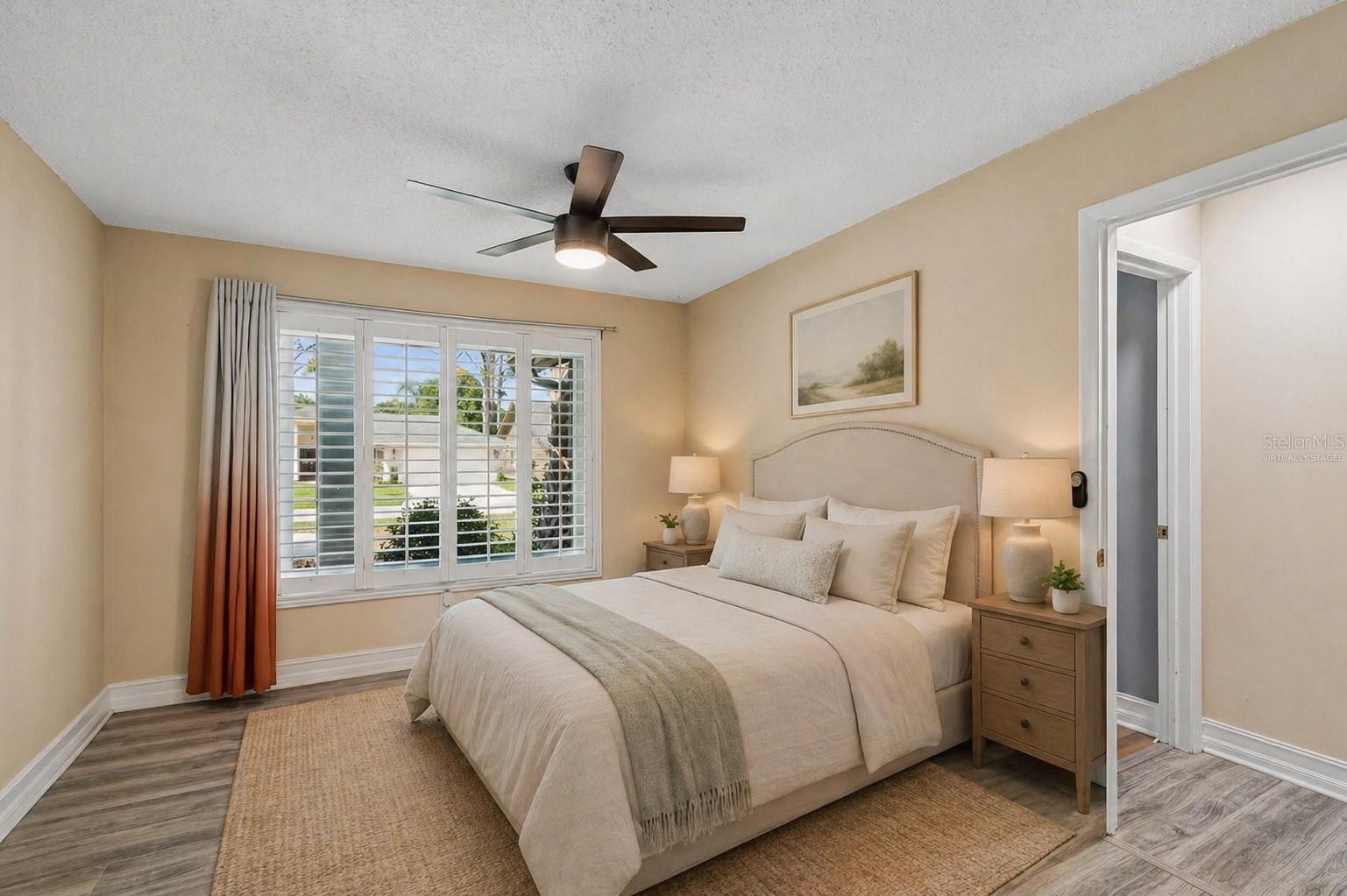 14675 VILLAGE GLEN CIR