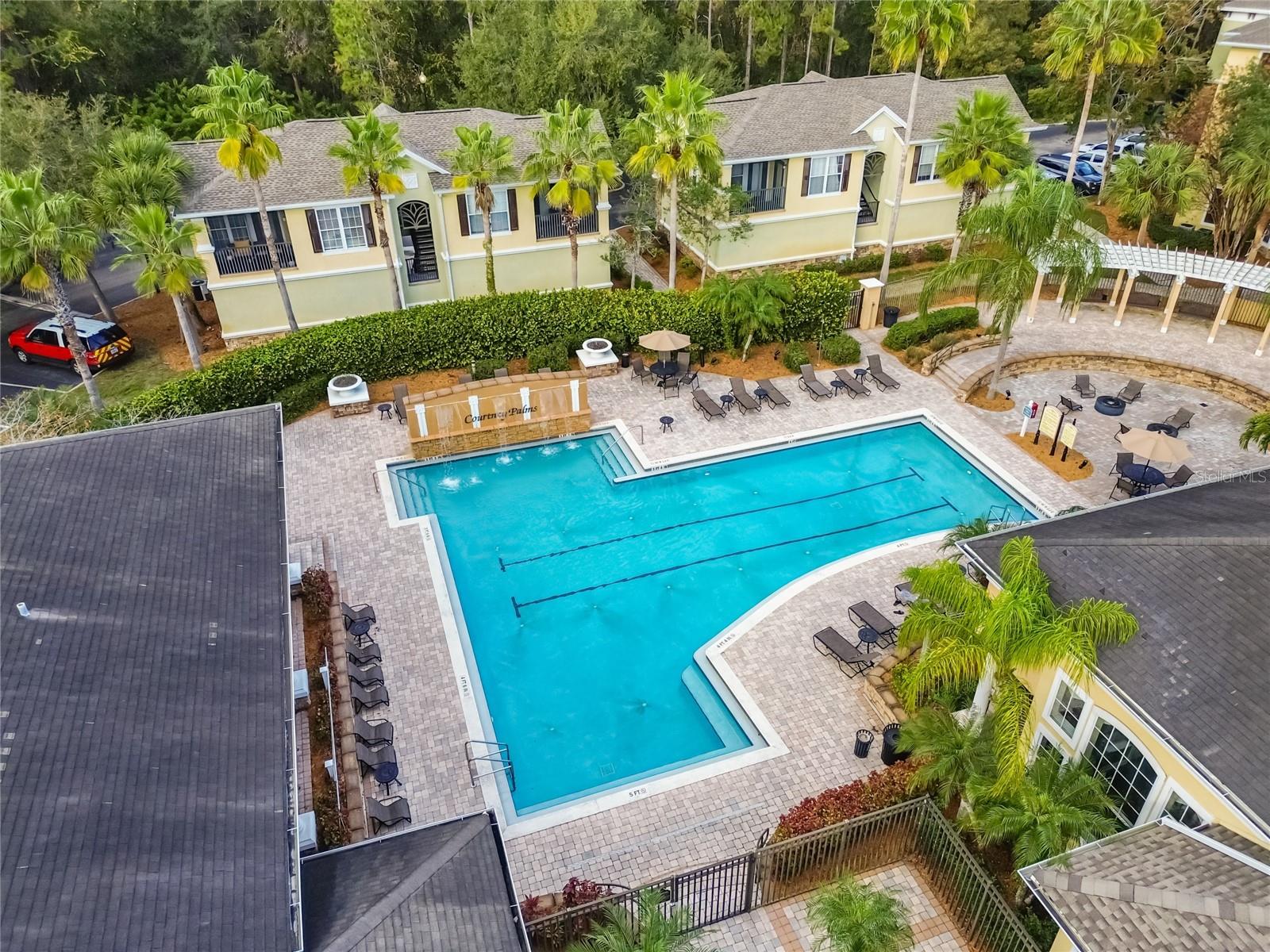 10203 COURTNEY PALMS BLVD #103