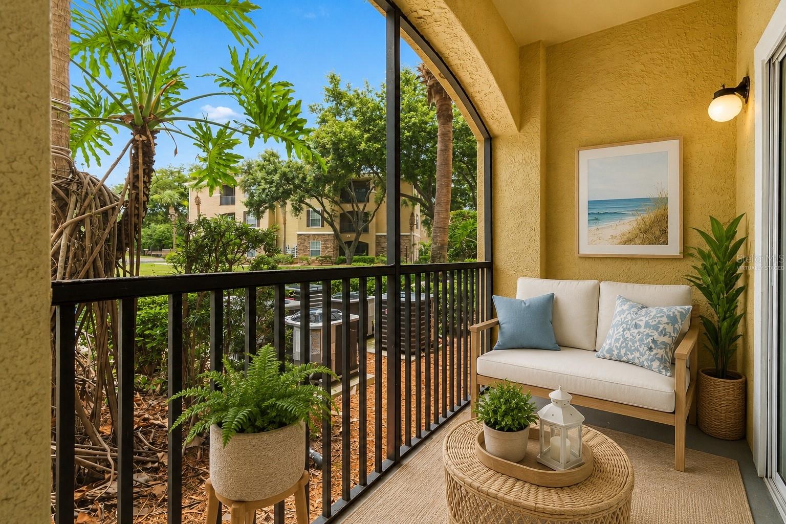 10203 COURTNEY PALMS BLVD #103