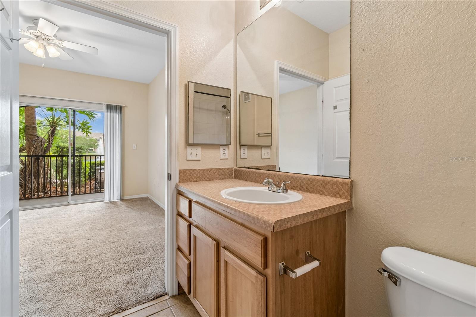 10203 COURTNEY PALMS BLVD #103