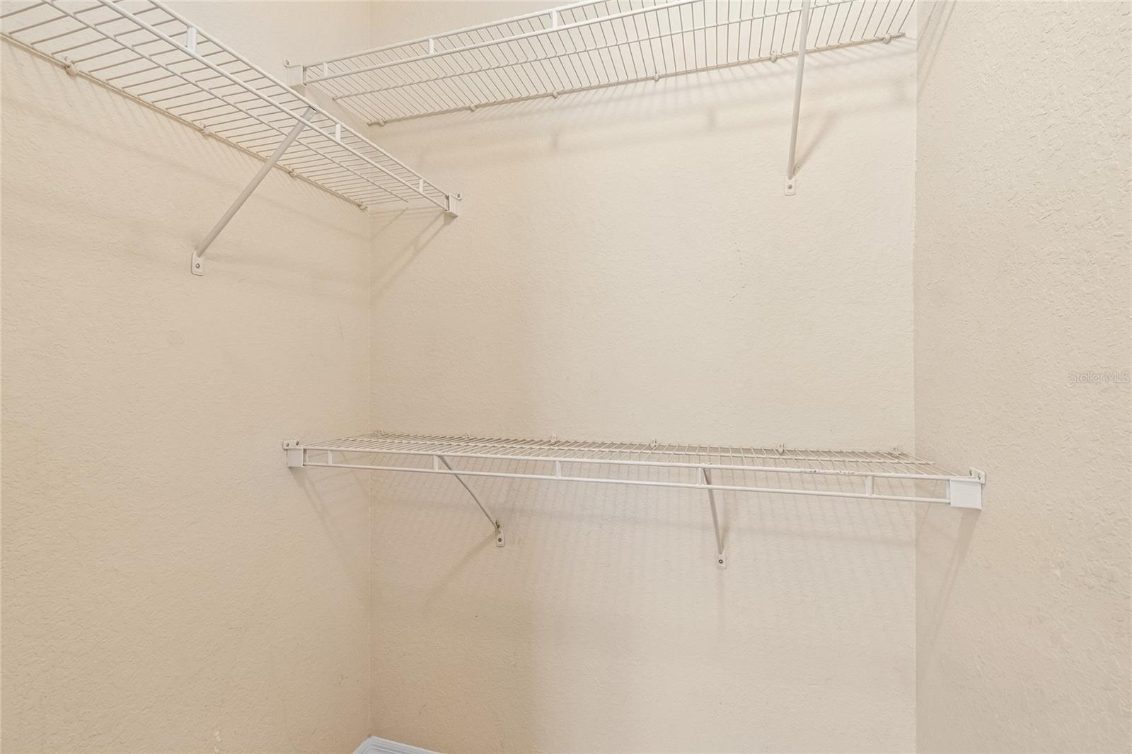 10203 COURTNEY PALMS BLVD #103