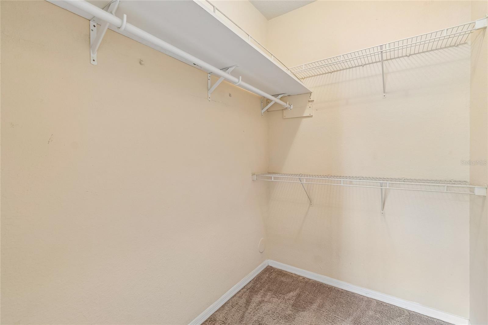 10203 COURTNEY PALMS BLVD #103