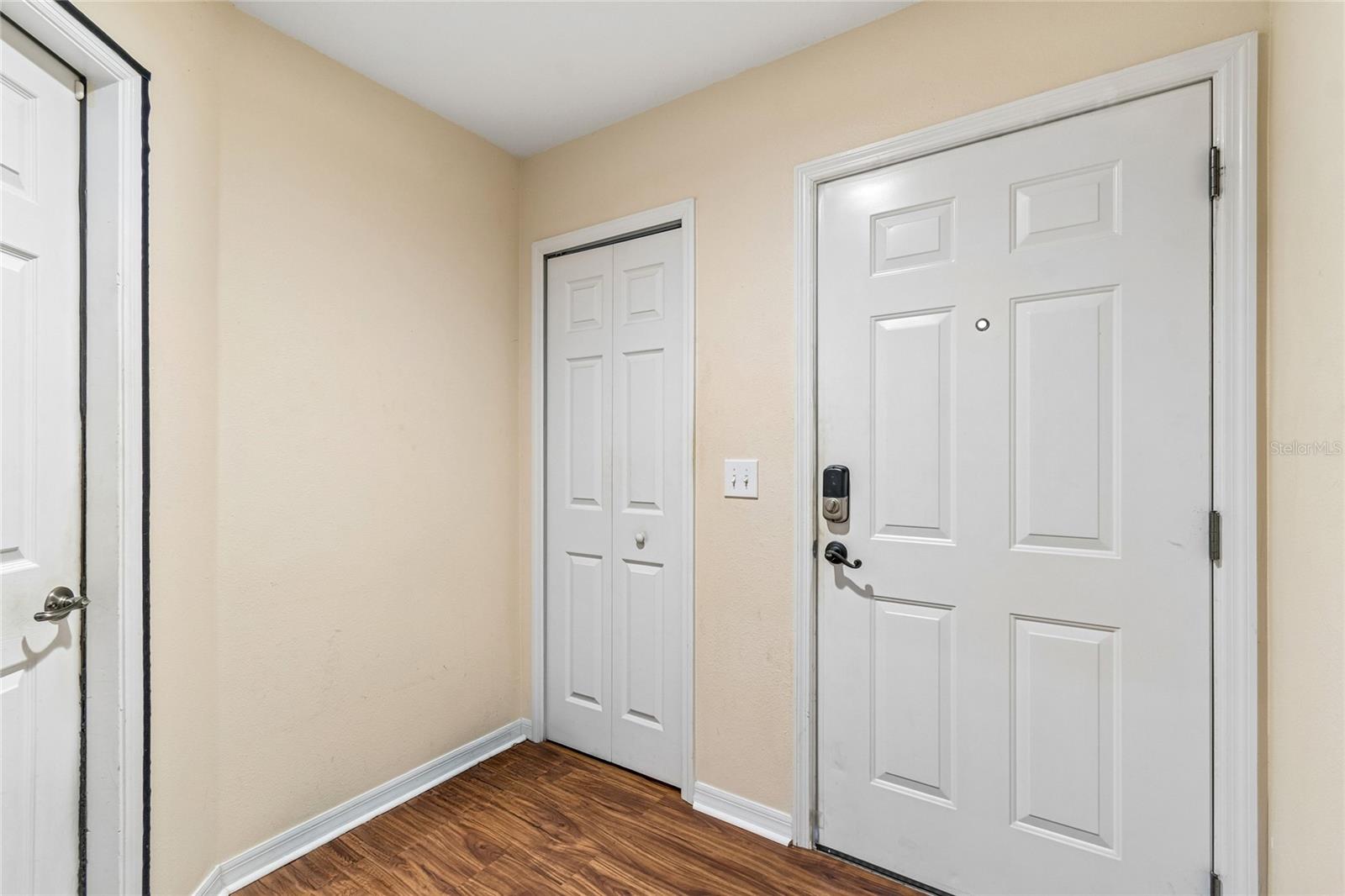 21041 SUNPOINT WAY #201