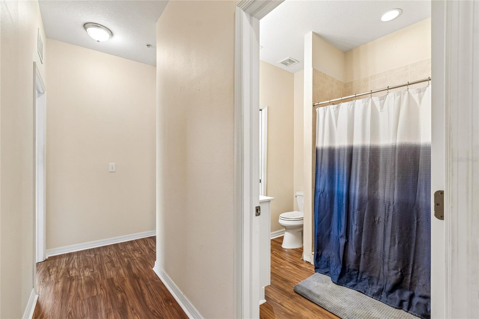 21041 SUNPOINT WAY #201