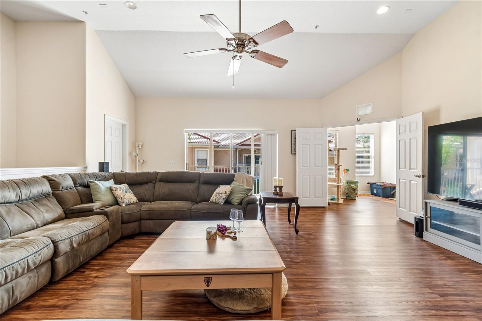 21041 SUNPOINT WAY #201