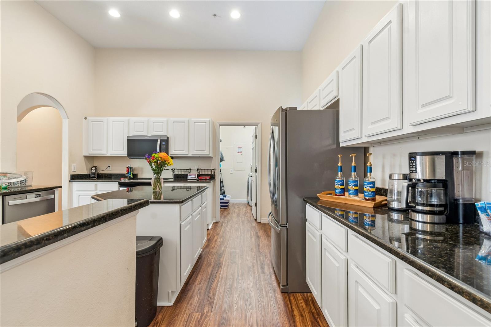 21041 SUNPOINT WAY #201