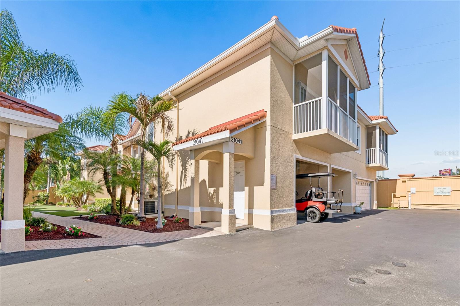 21041 SUNPOINT WAY #201