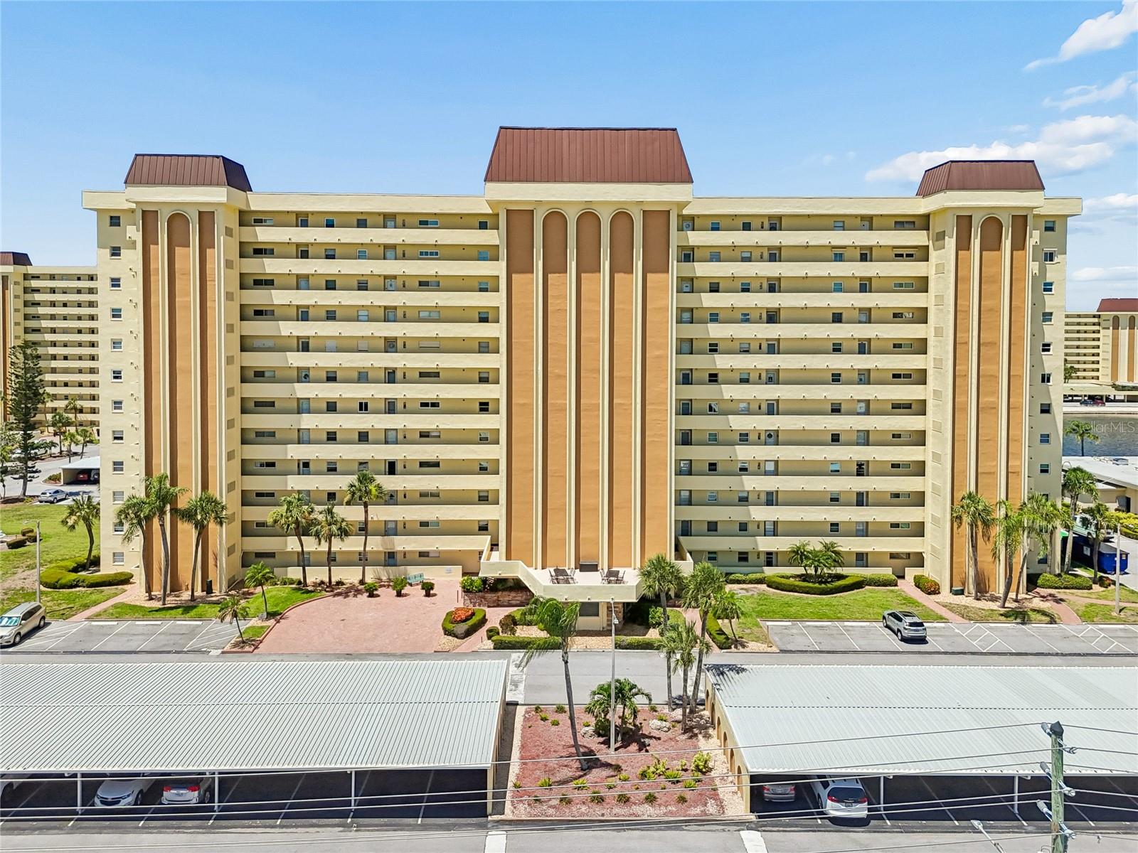 4575 COVE CIR #101
