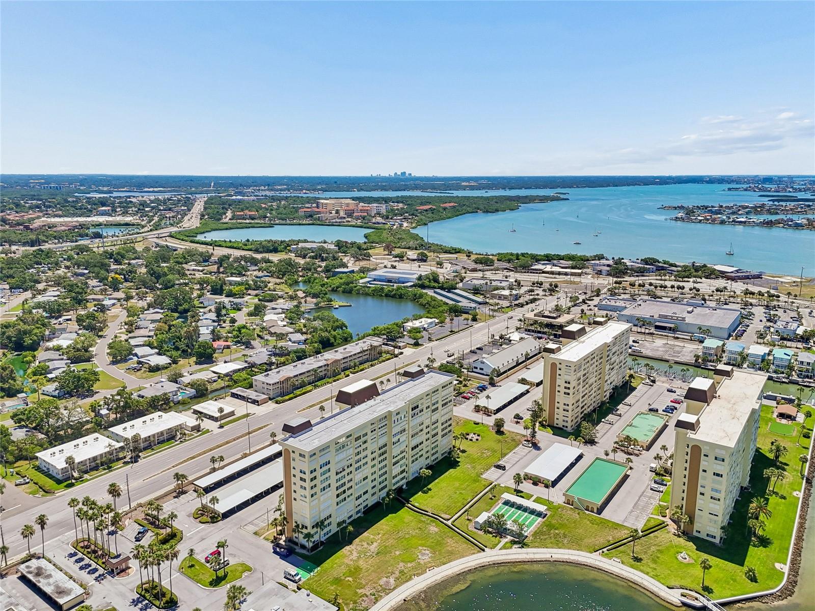 4575 COVE CIR #101