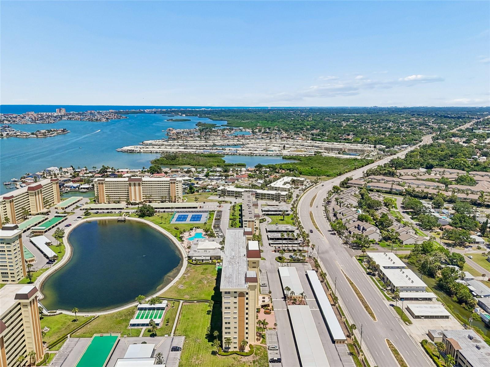 4575 COVE CIR #101