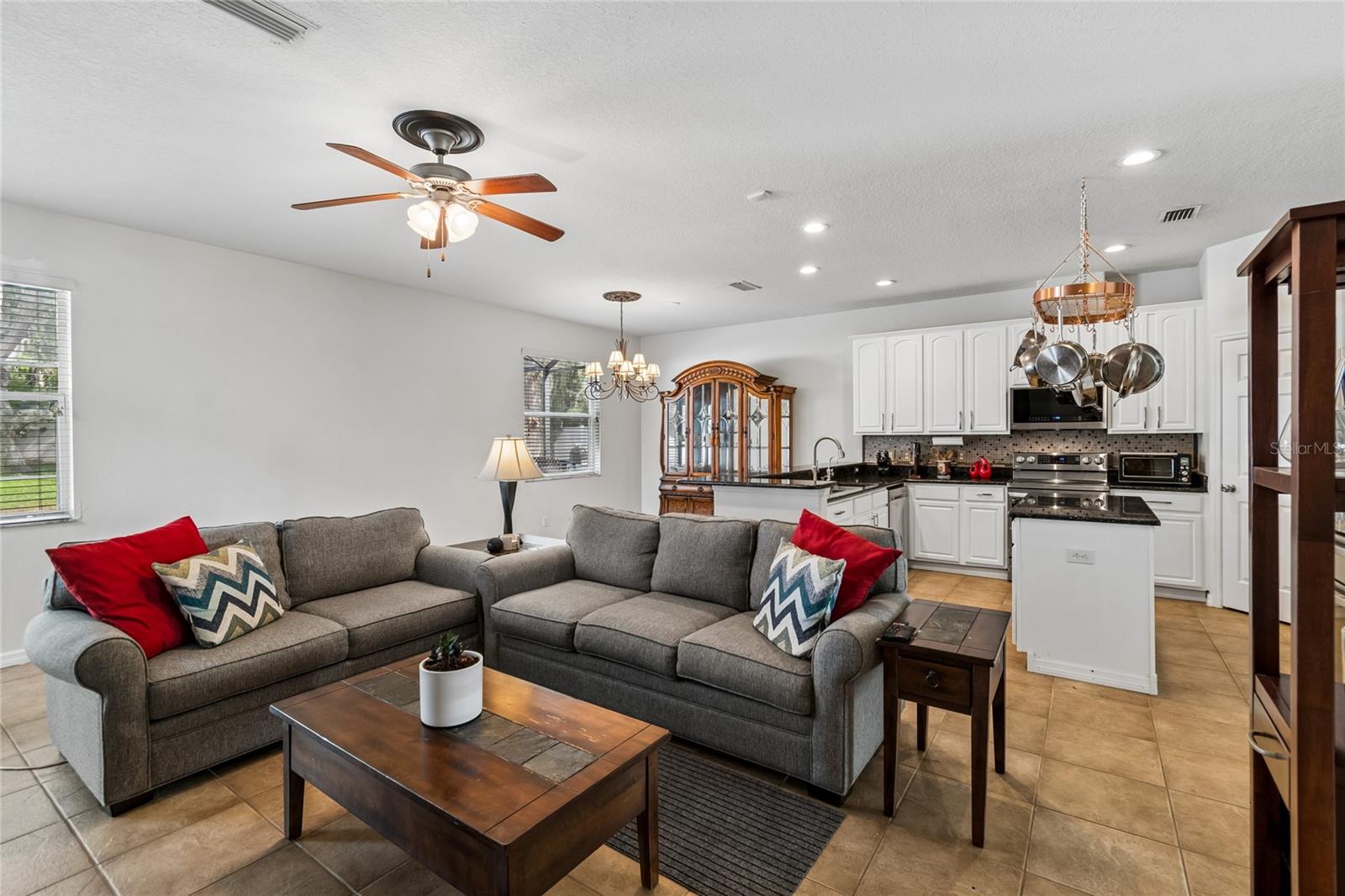 11232 CREEK HAVEN DR