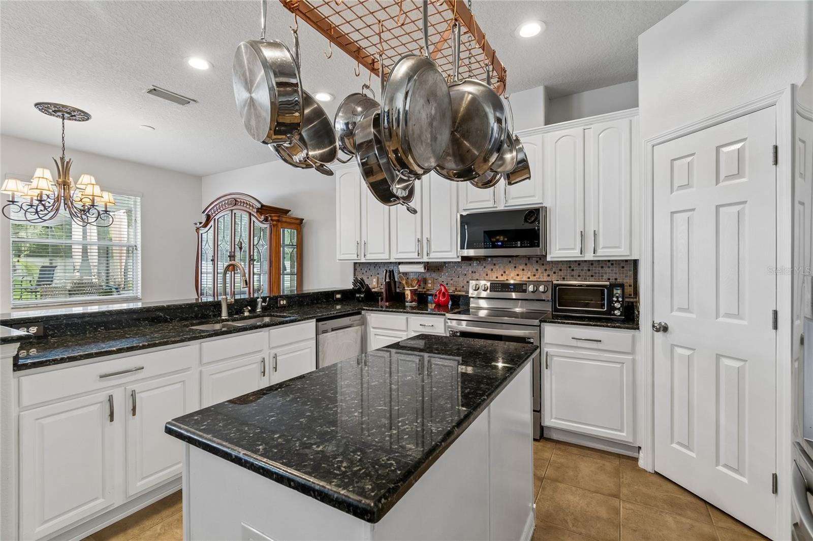 11232 CREEK HAVEN DR
