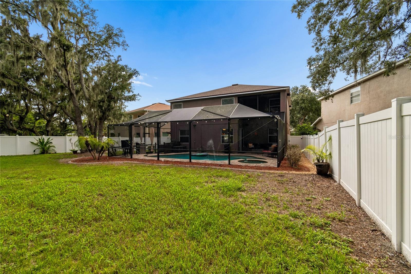 11232 CREEK HAVEN DR