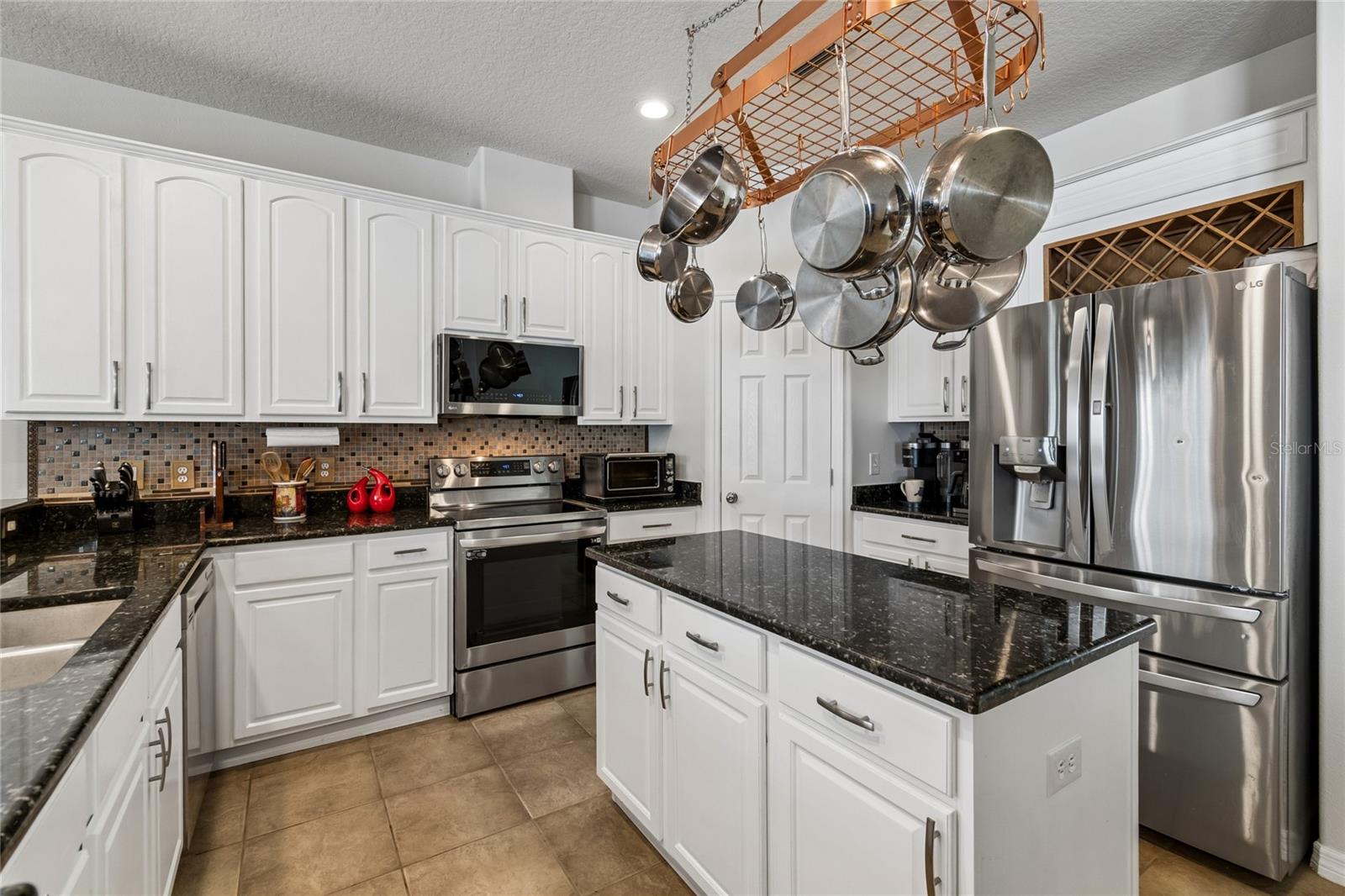 11232 CREEK HAVEN DR
