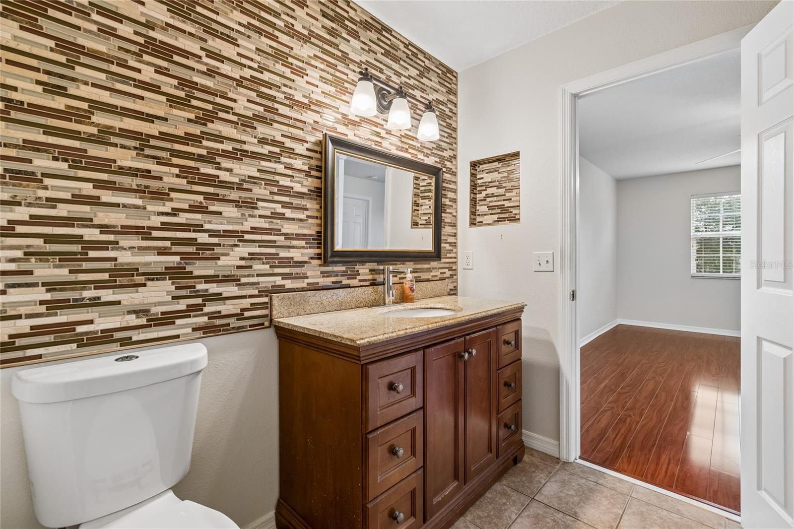 11232 CREEK HAVEN DR