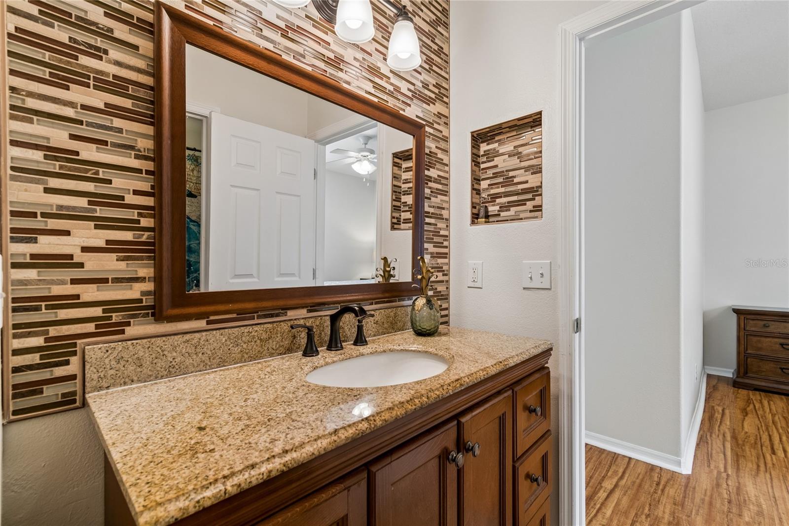 11232 CREEK HAVEN DR
