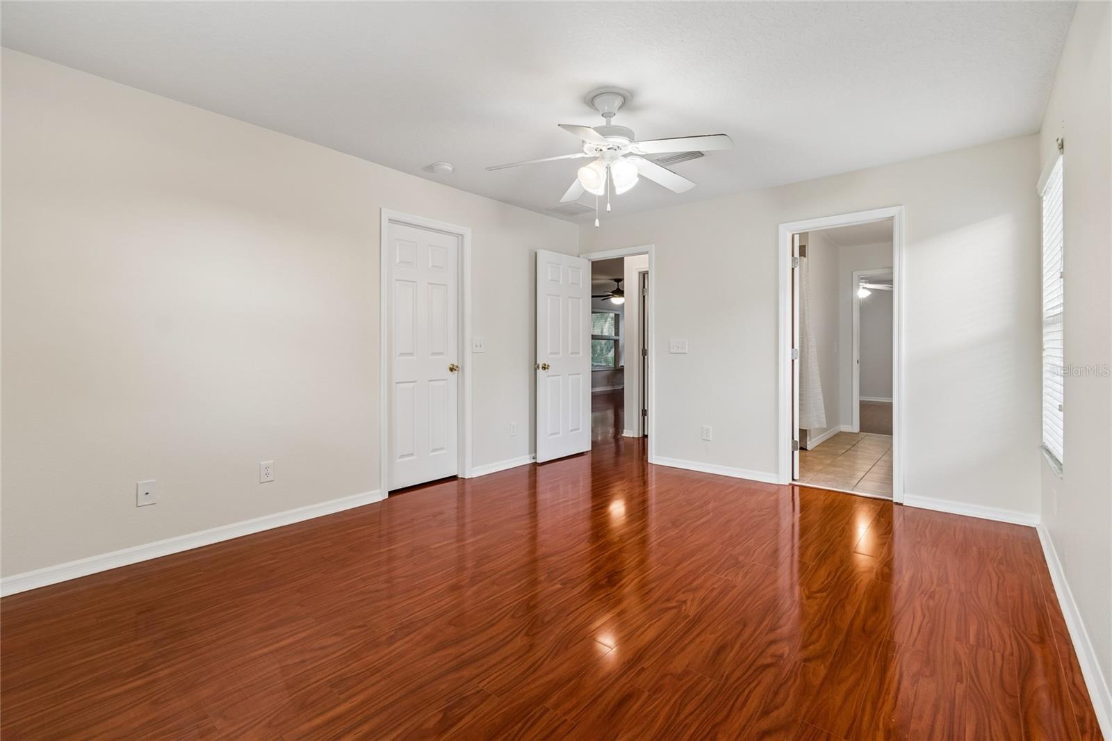 11232 CREEK HAVEN DR