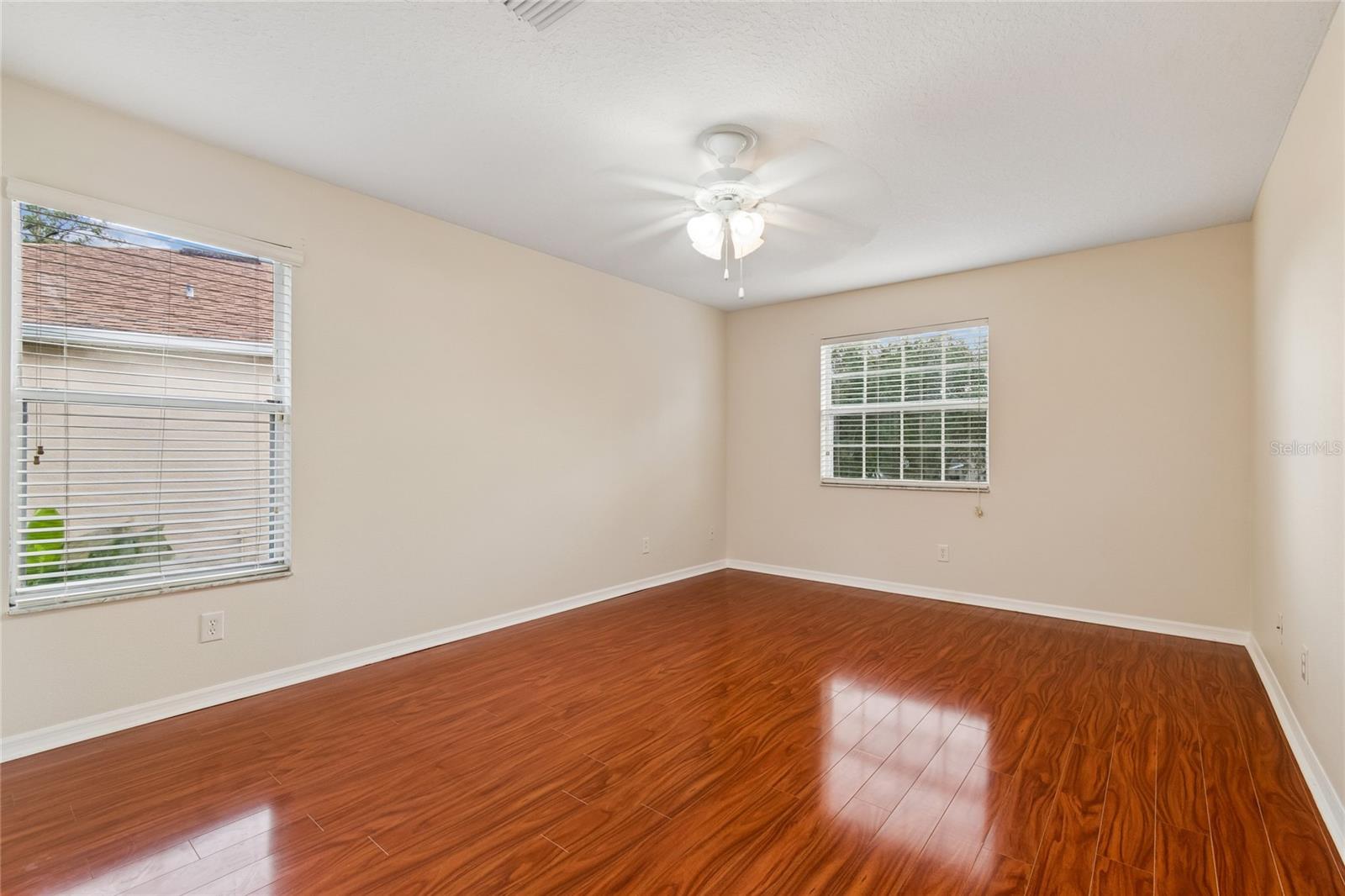 11232 CREEK HAVEN DR