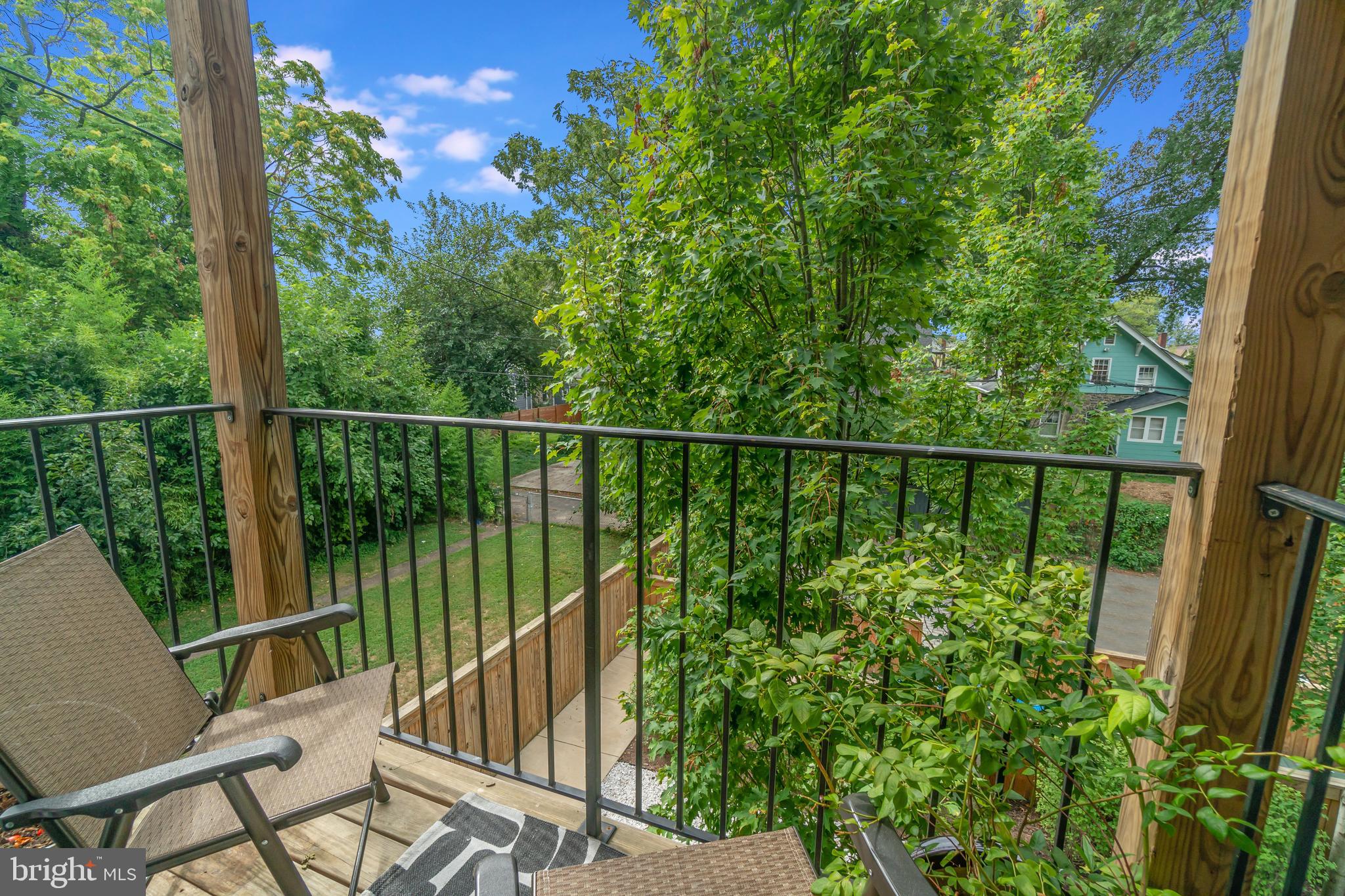 1340 NICHOLSON ST NW #5