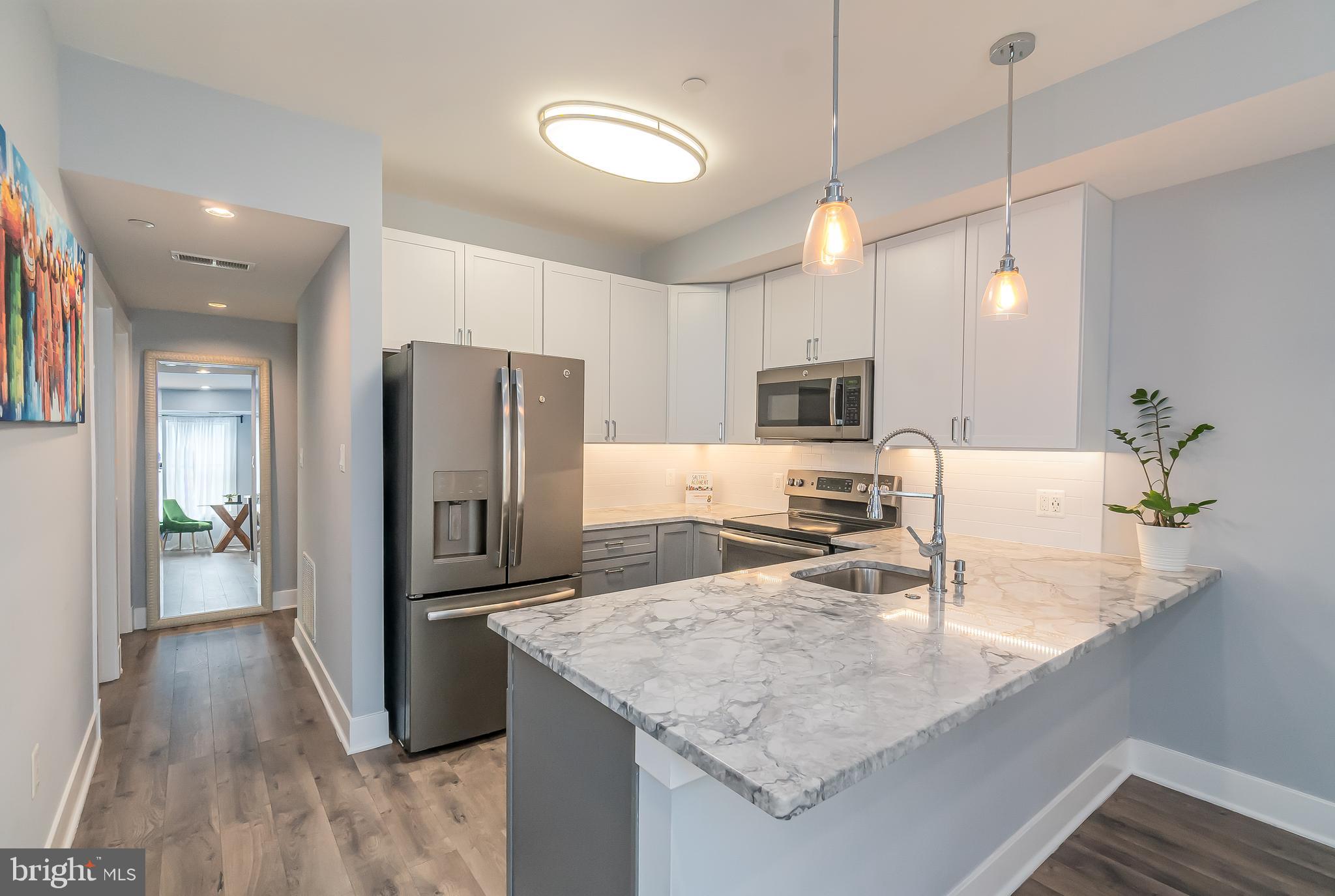 1340 NICHOLSON ST NW #5