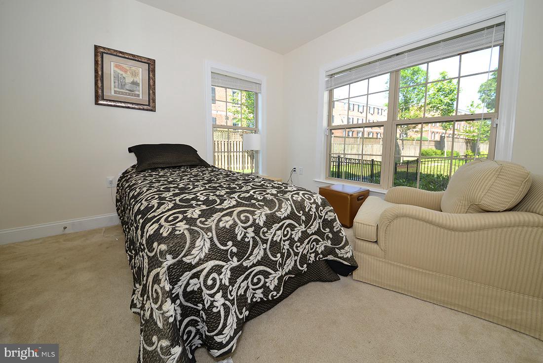 4313 4th Ct N