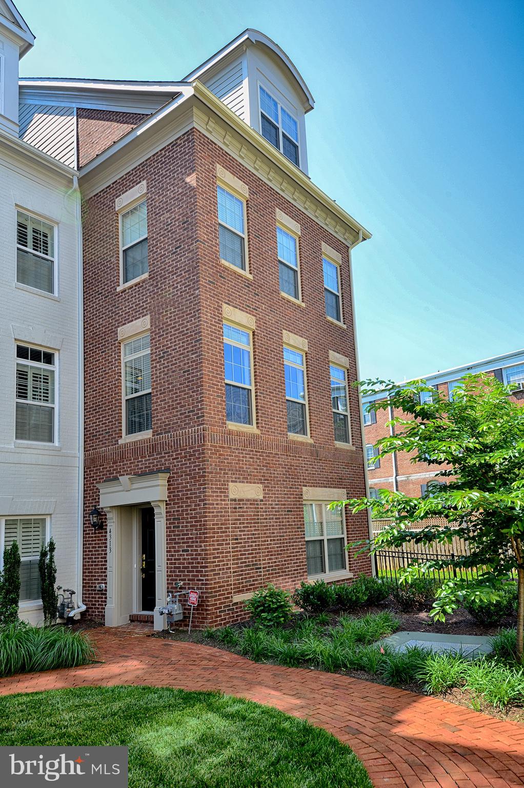 4313 4th Ct N