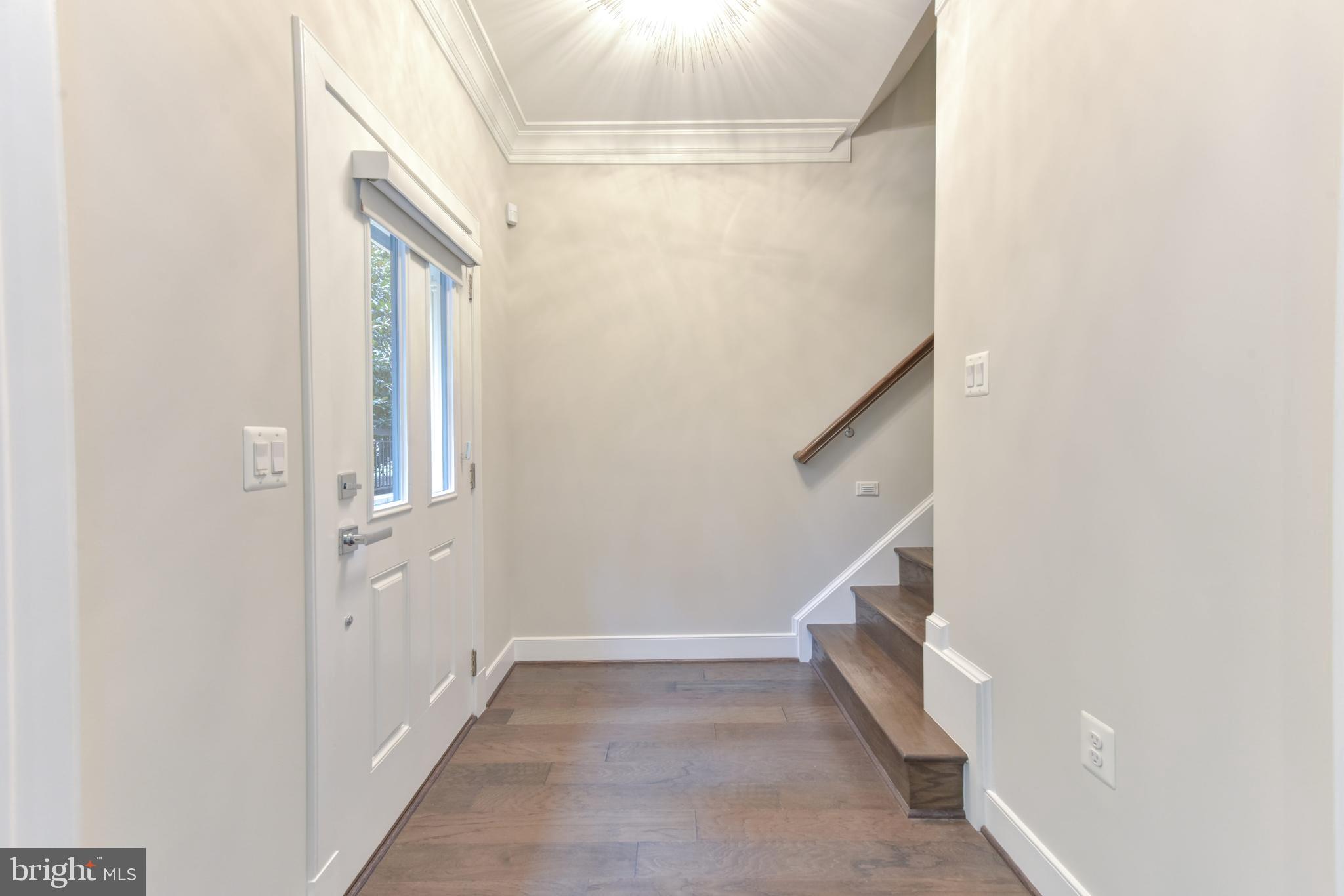 1514 16TH CT N