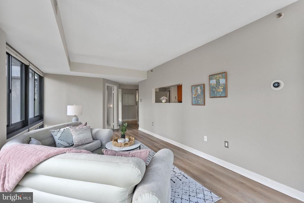 1530 Key Blvd #414