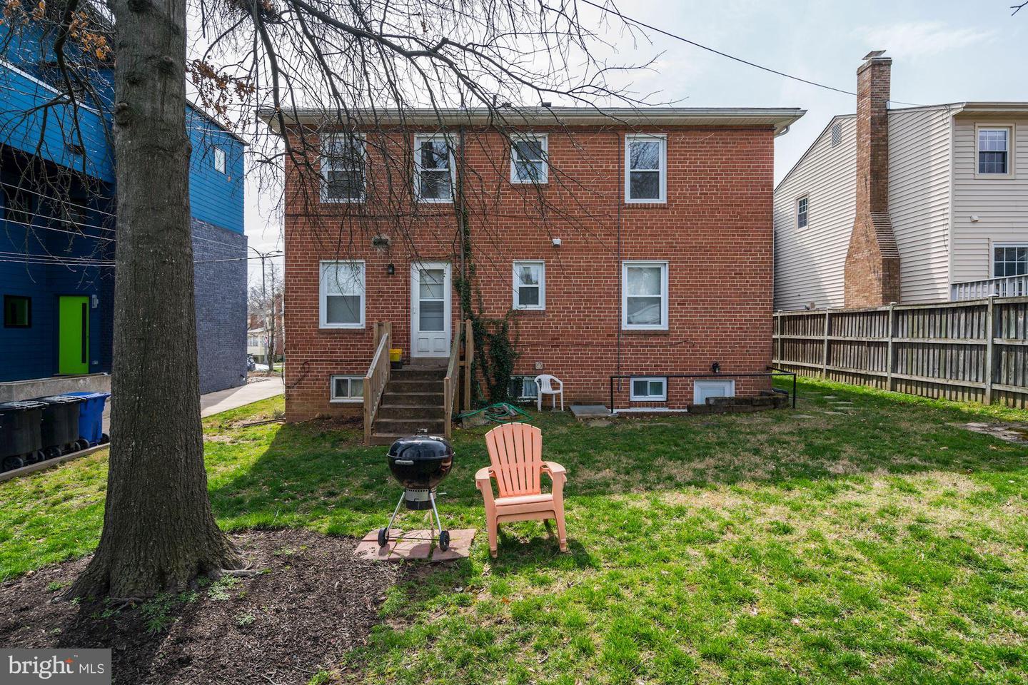 2601 WASHINGTON BLVD #2