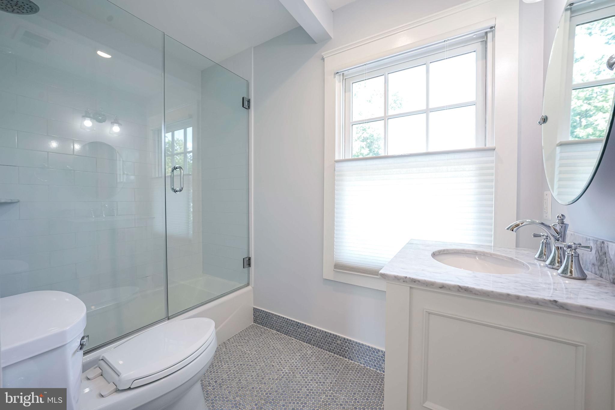 2314 N KENMORE STREET