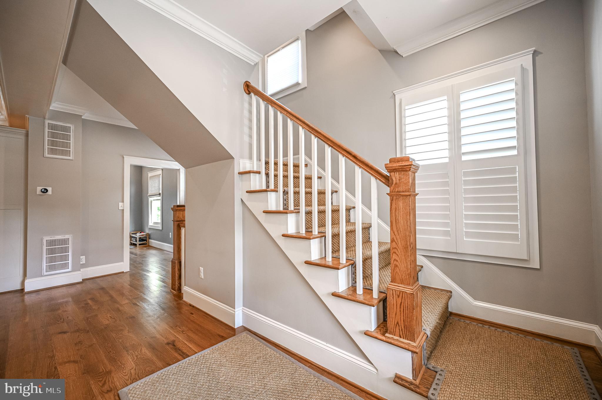 2314 N KENMORE STREET