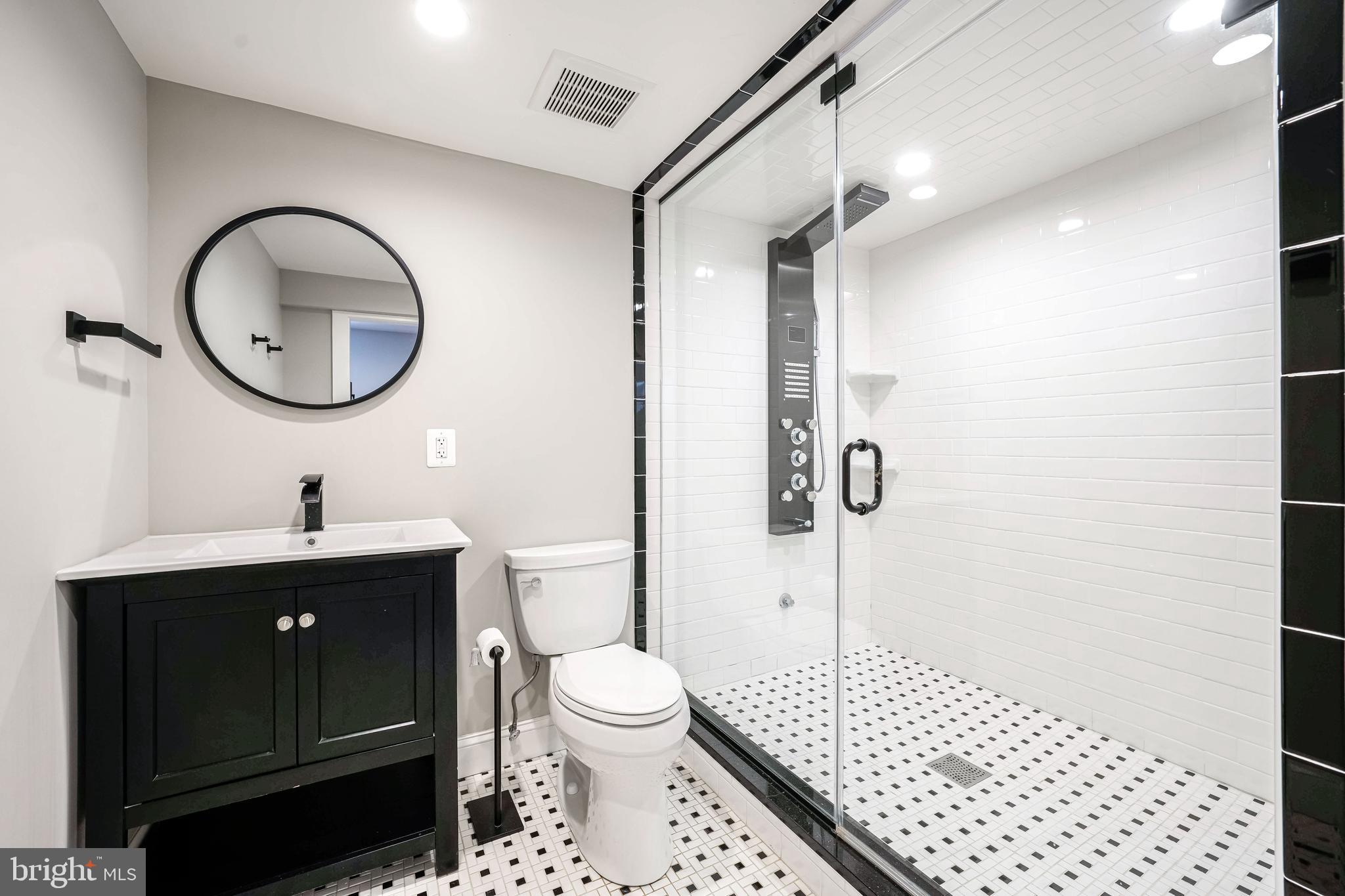 2314 N KENMORE STREET