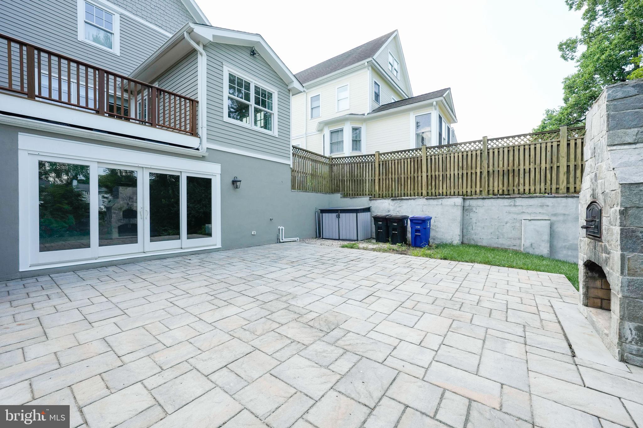 2314 N KENMORE STREET