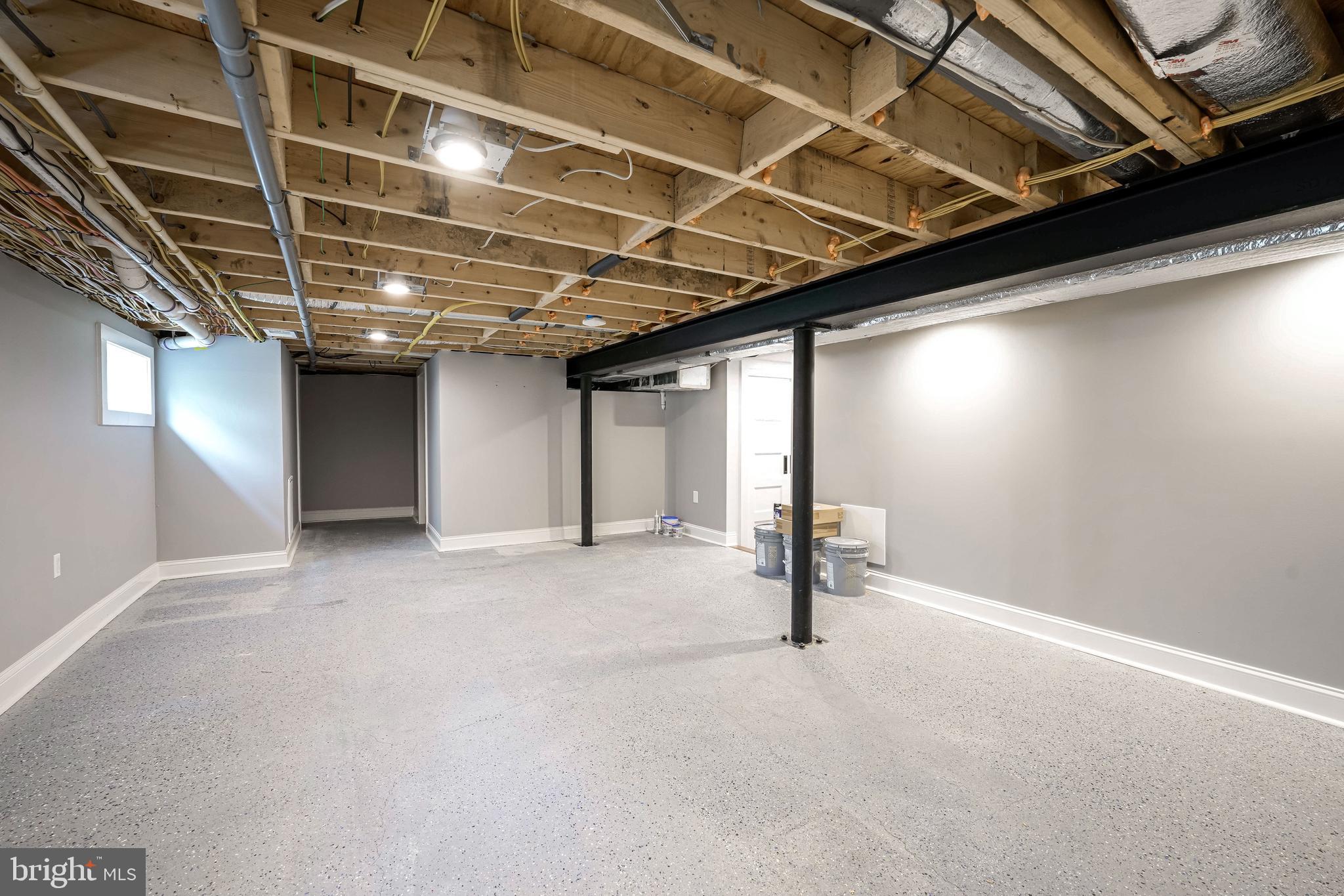 2314 N KENMORE STREET